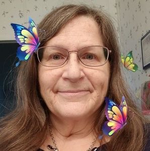 Meet your Posher, Lisa